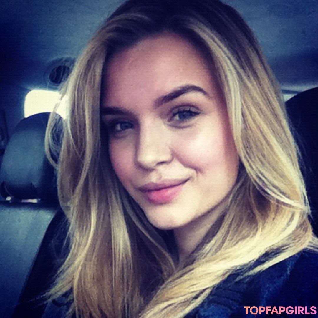 Photo nue de fuite OnlyFans de Josephine Skriver #1473