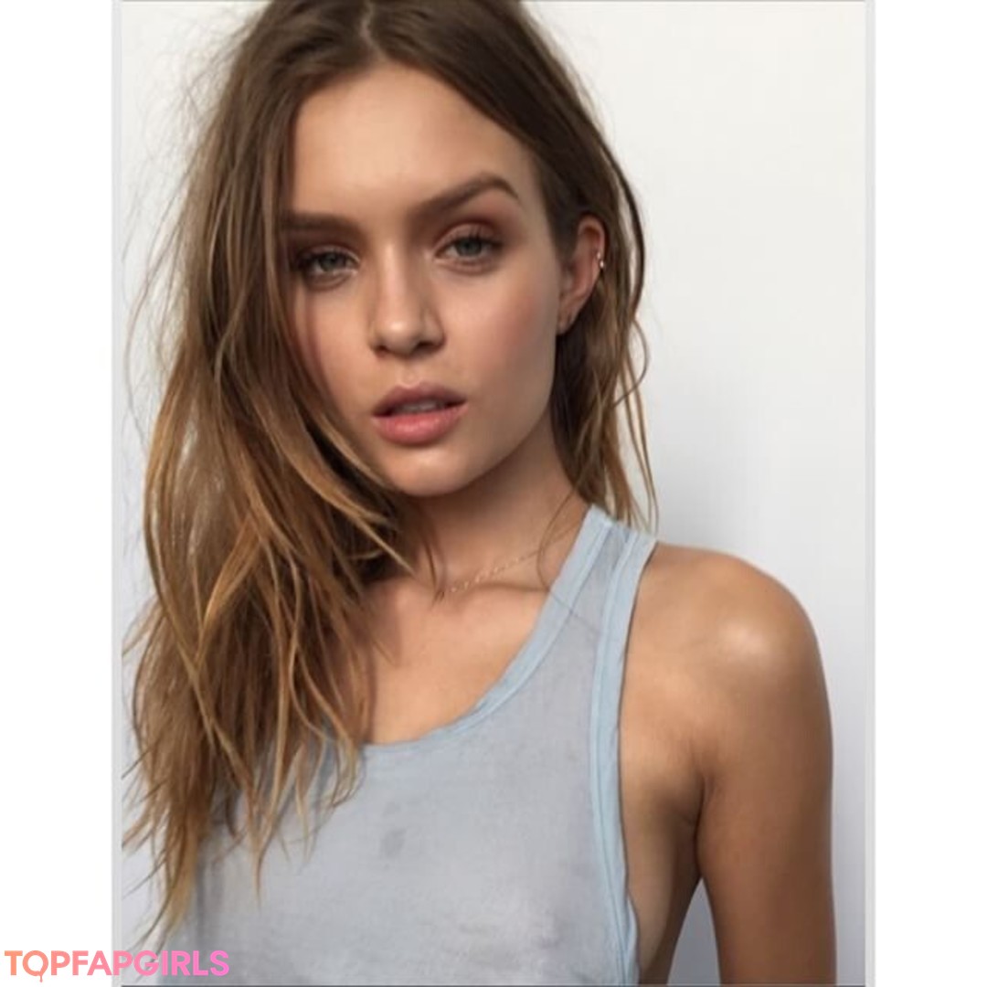Photo nue de fuite OnlyFans de Josephine Skriver #1654