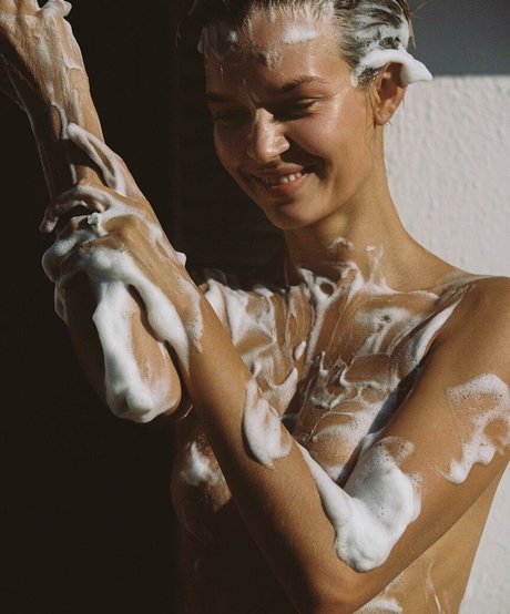 Josephine Skriver