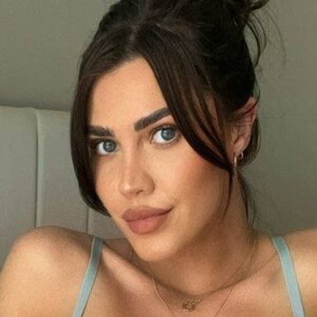 Photo nue de fuite OnlyFans de Lily Emilia
