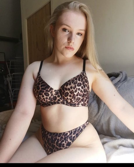Photo nue de fuite OnlyFans de Thatlittleminigirl
