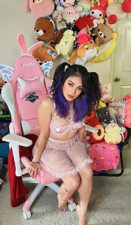 Photo nue de fuite OnlyFans de Bxmbchelle