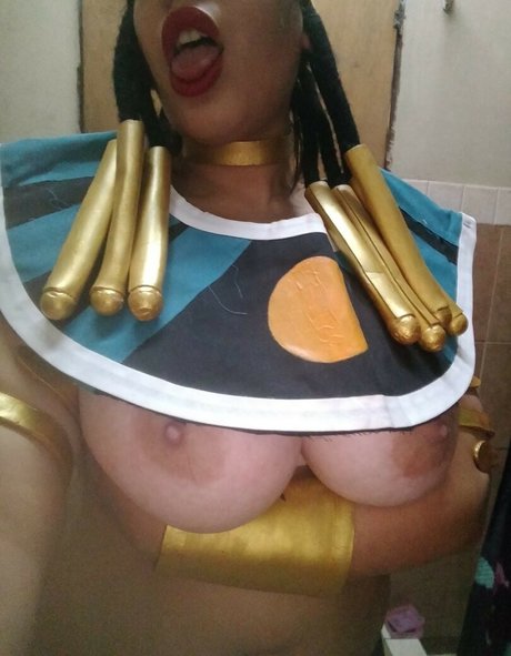 Photo nue de fuite OnlyFans de Aquarius Firu