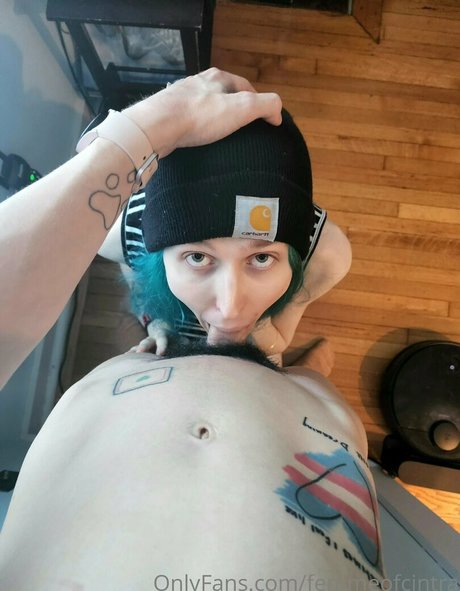 Photo nue de fuite OnlyFans de Femmeofcintra