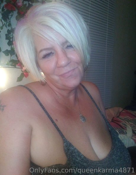 Photo nue de fuite OnlyFans de Queenkarma4871