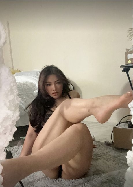 Photo nue de fuite OnlyFans de Nganguyeen