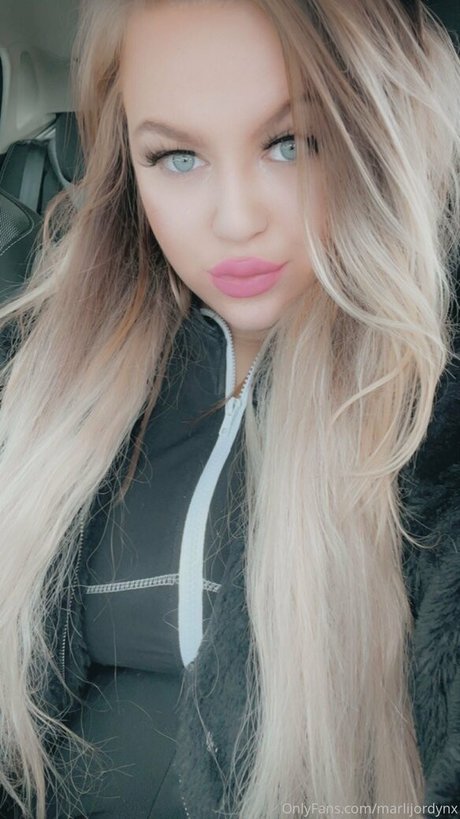 Photo nue de fuite OnlyFans de Marlijordynx