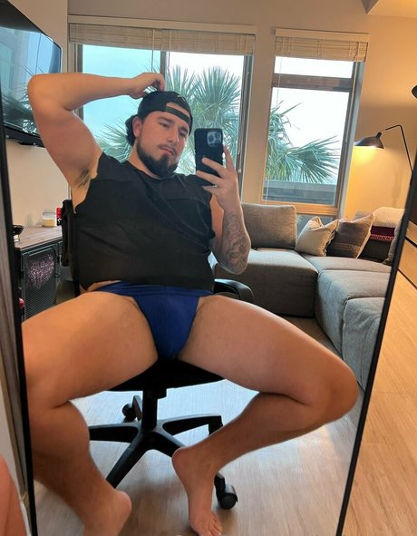 Photo nue de fuite OnlyFans de Calantxxx
