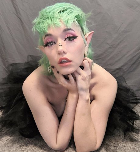 Photo nue de fuite OnlyFans de Thelandofodd