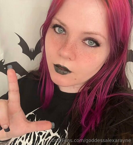 Goddessalexarayne