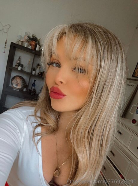Photo nue de fuite OnlyFans de Alannahangel
