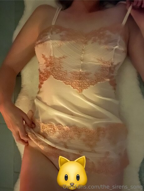 Photo nue de fuite OnlyFans de The Sirens Song