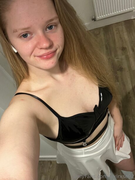 Photo nue de fuite OnlyFans de Lexirxse92