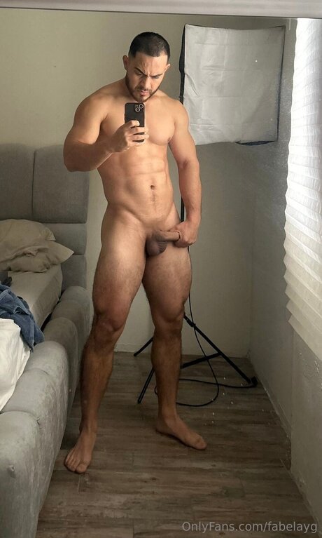 Photo nue de fuite OnlyFans de Fabelayg