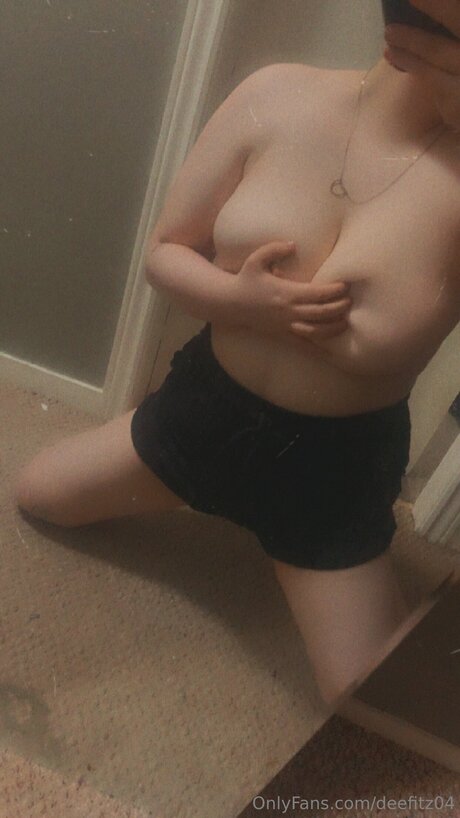 Photo nue de fuite OnlyFans de Deefitz04