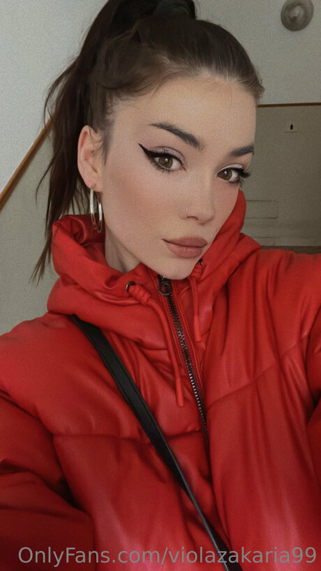 Violazakaria99