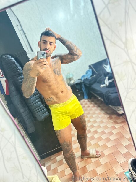 Photo nue de fuite OnlyFans de Maxxi2704