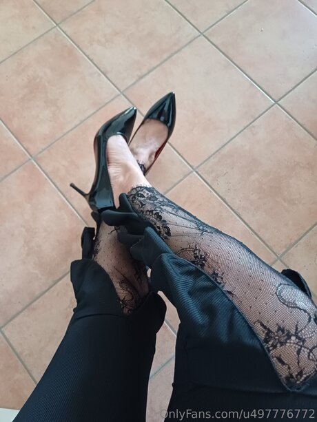 Photo nue de fuite OnlyFans de U497776772