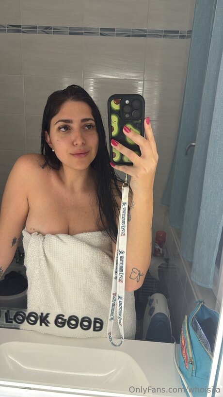 Whoisila