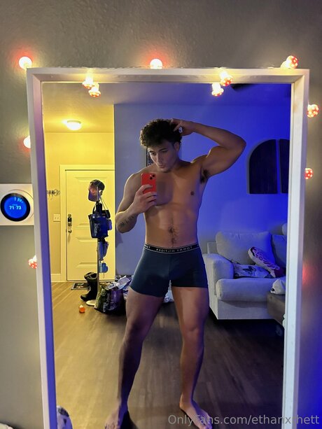 Ethanxrhett