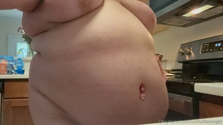 Photo nue de fuite OnlyFans de Celluliteangel
