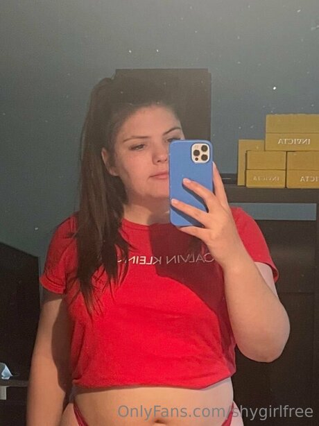 Photo nue de fuite OnlyFans de Shygirlfree