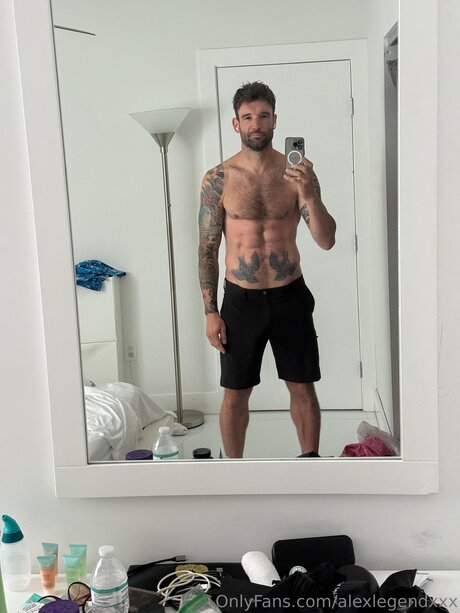 Photo nue de fuite OnlyFans de Alexlegendxxx