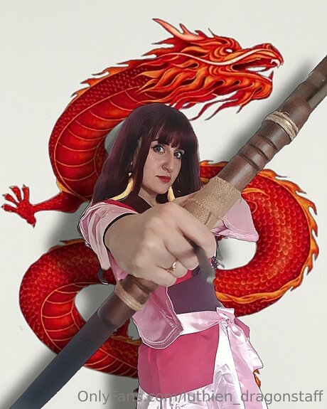 Photo nue de fuite OnlyFans de Luthien Dragonstaff