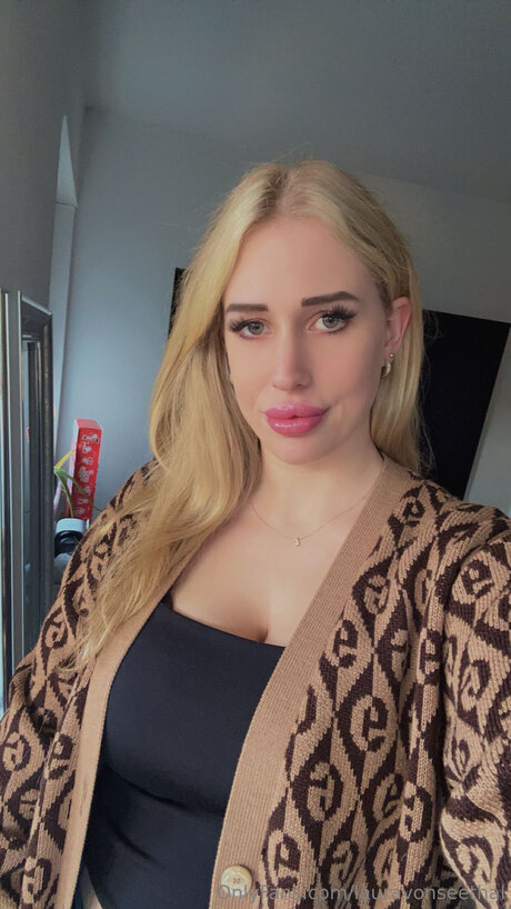 Photo nue de fuite OnlyFans de Lauravonseethal