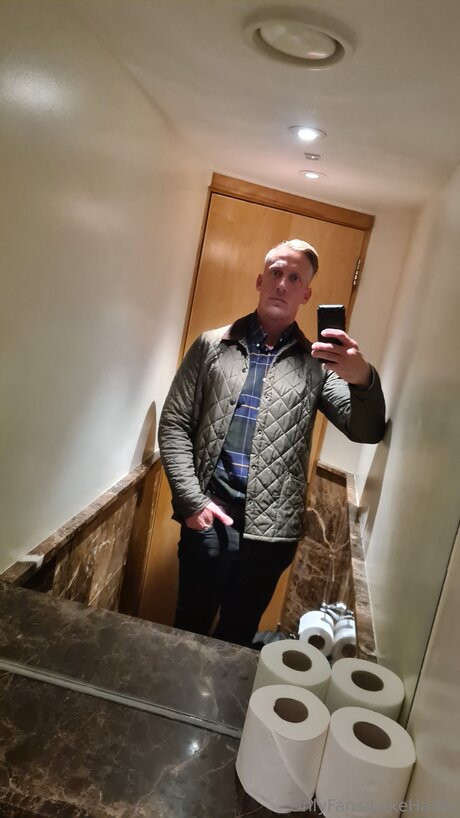 Photo nue de fuite OnlyFans de Lukehardy