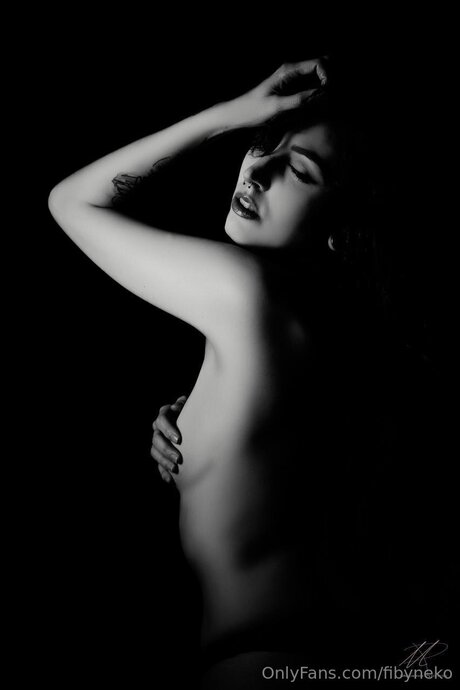 Photo nue de fuite OnlyFans de Fibyneko
