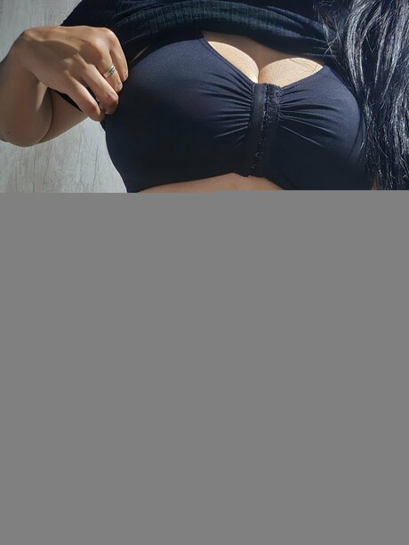Yanecitahot