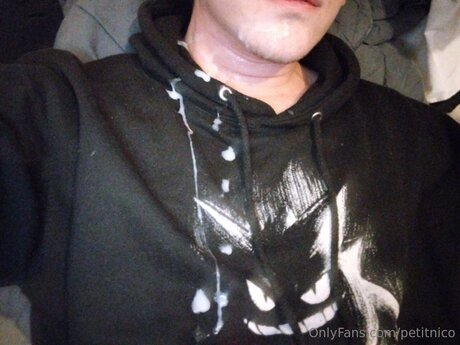 Photo nue de fuite OnlyFans de Petitnico