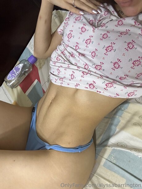Photo nue de fuite OnlyFans de Alyssabarrington
