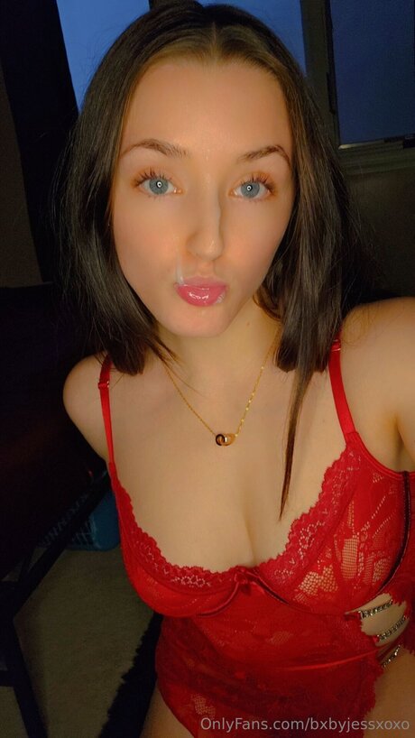 Photo nue de fuite OnlyFans de Bxbyjessxoxo