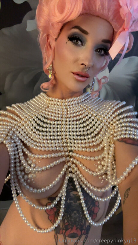 Creepypinkyg13