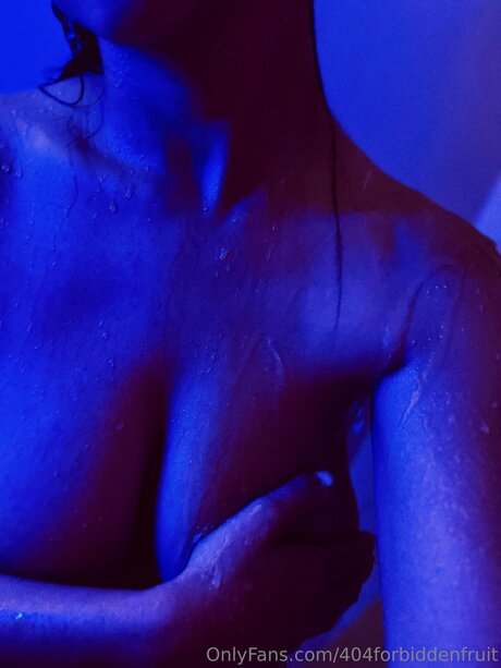 Photo nue de fuite OnlyFans de 404forbiddenfruit