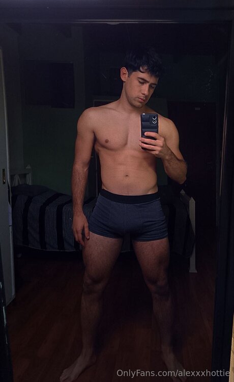 Alexxxhottie