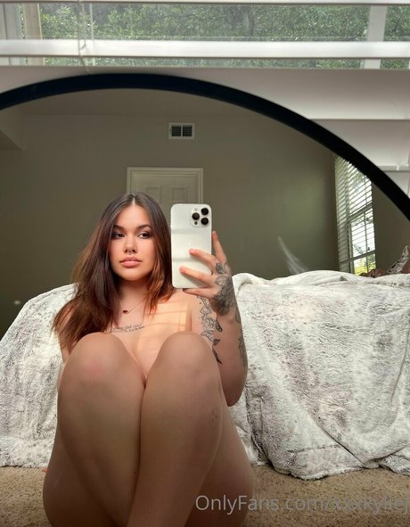 Photo nue de fuite OnlyFans de Kyliejordanfree