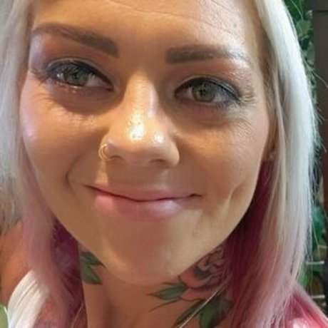 Photo nue de fuite OnlyFans de Tattooedbarbie86