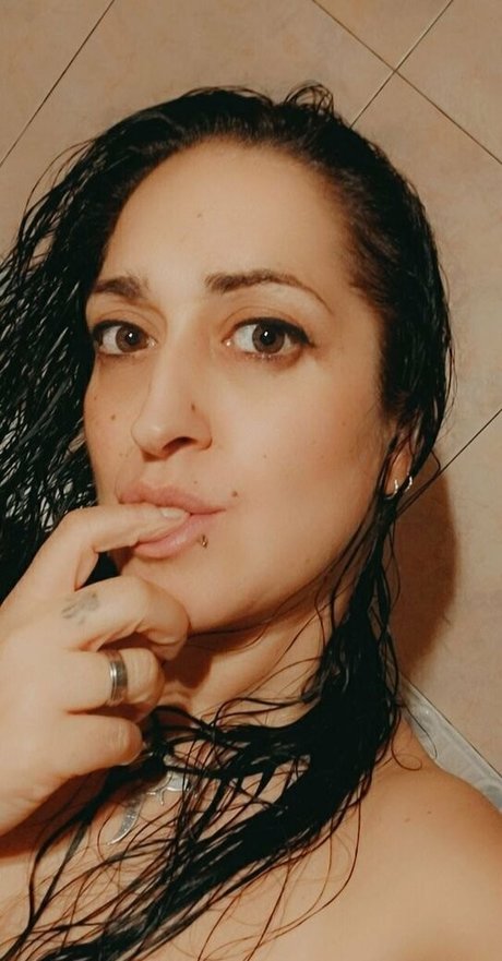 Photo nue de fuite OnlyFans de Nevy80
