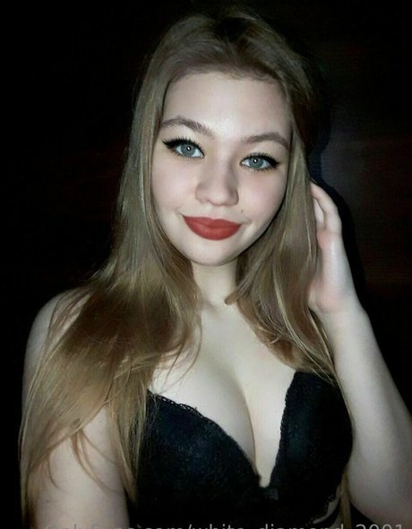 Photo nue de fuite OnlyFans de Whitediamond2001