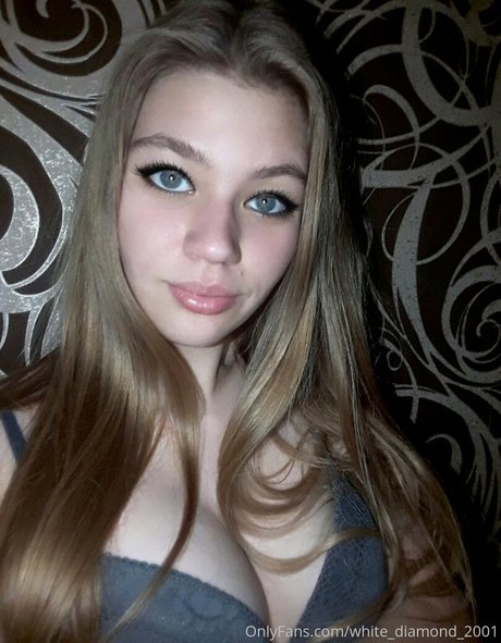 Photo nue de fuite OnlyFans de Whitediamond2001