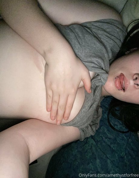 Photo nue de fuite OnlyFans de Amethystforfree