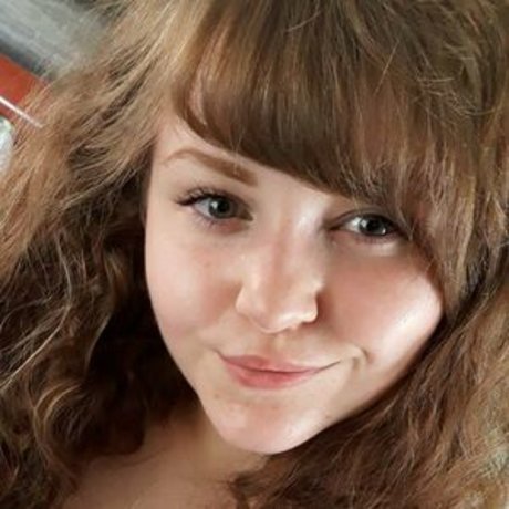 Photo nue de fuite OnlyFans de Holiwhirl
