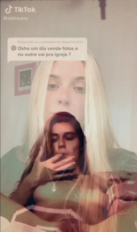 Photo nue de fuite OnlyFans de Evy Vieira