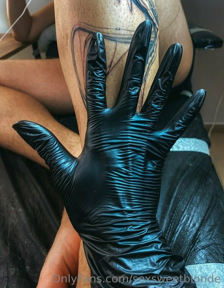 Photo nue de fuite OnlyFans de Sexsweetblonde