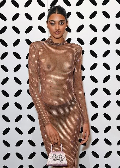 Photo nue de fuite OnlyFans de Neelam Gill