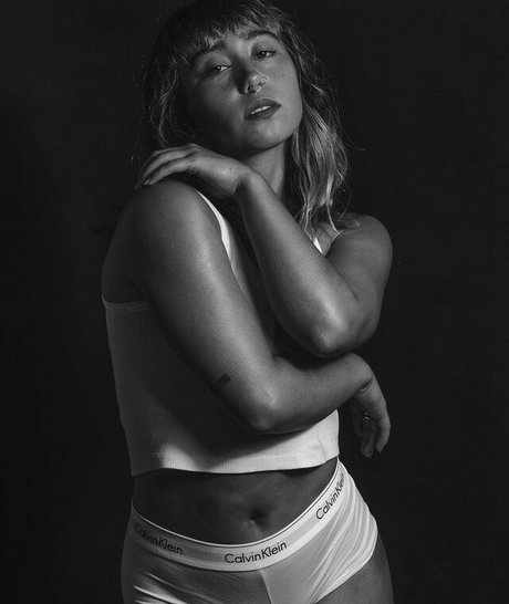 Photo nue de fuite OnlyFans de Katelyn Ohashi