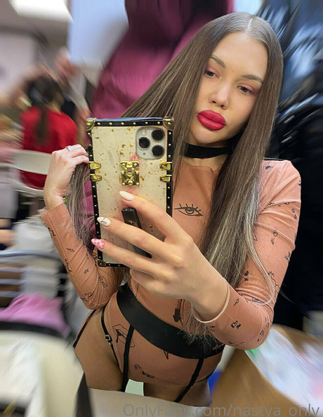 Photo nue de fuite OnlyFans de Sofaukr
